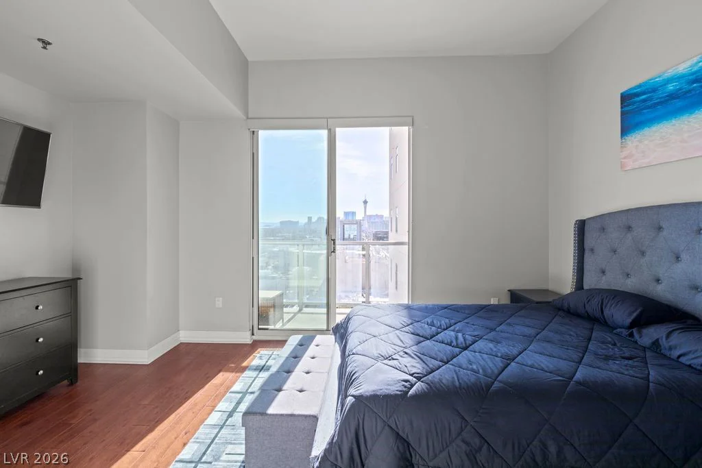 150 Las Vegas, Las Vegas, NV 89101