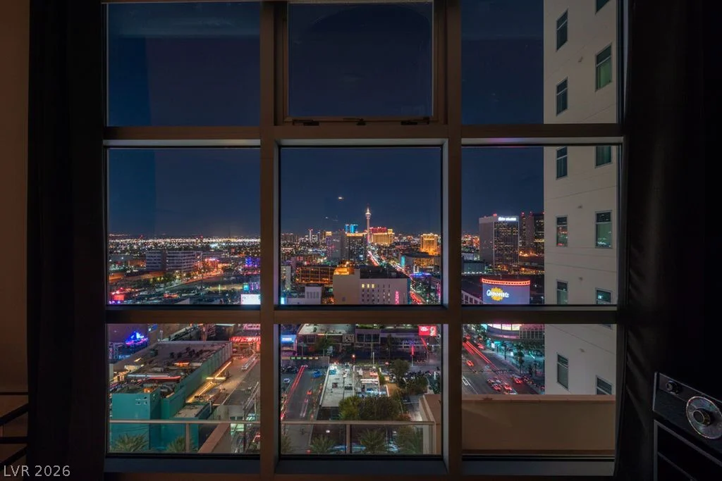 150 Las Vegas, Las Vegas, NV 89101
