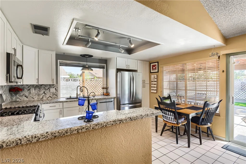 3879 Valley Meadow, Las Vegas, NV 89120