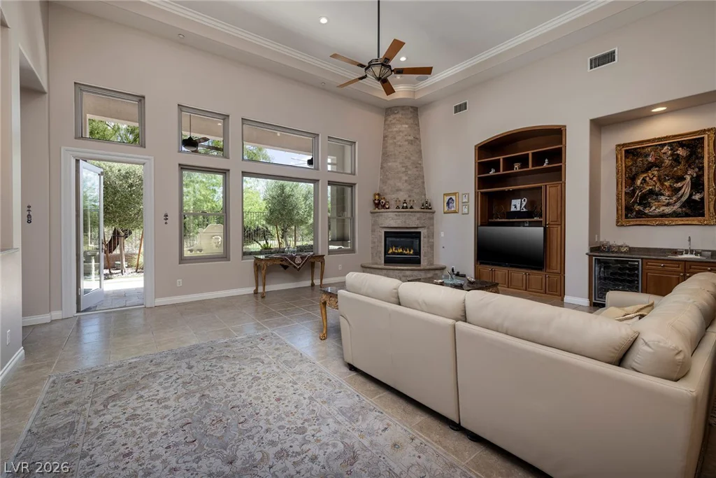 45 Avenida Sorrento, Henderson, NV 89011
