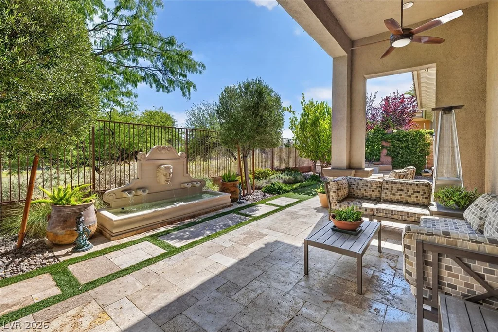 45 Avenida Sorrento, Henderson, NV 89011