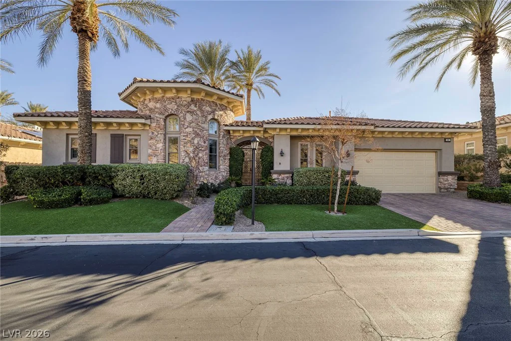 45 Avenida Sorrento, Henderson, NV 89011