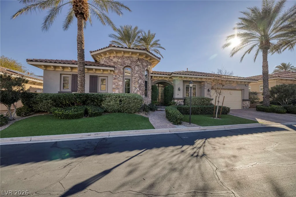 45 Avenida Sorrento, Henderson, NV 89011