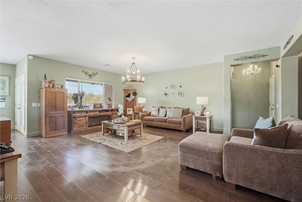 3895 Galiceno, Las Vegas, NV 89122