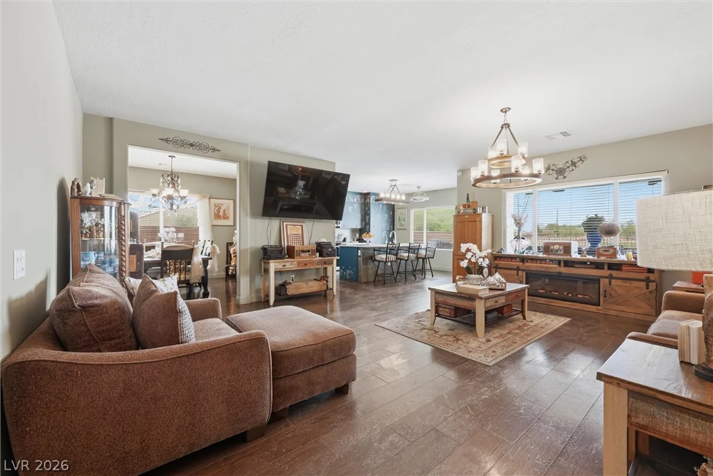 3895 Galiceno, Las Vegas, NV 89122