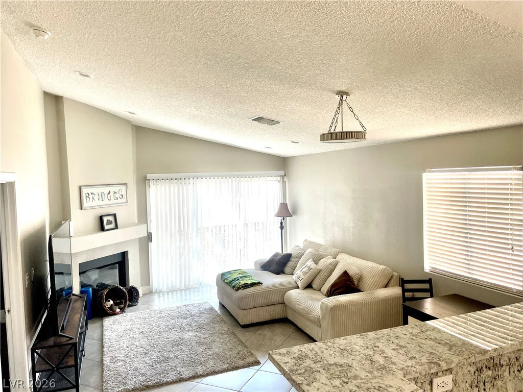 7847 Settlers Ridge, Las Vegas, NV 89145