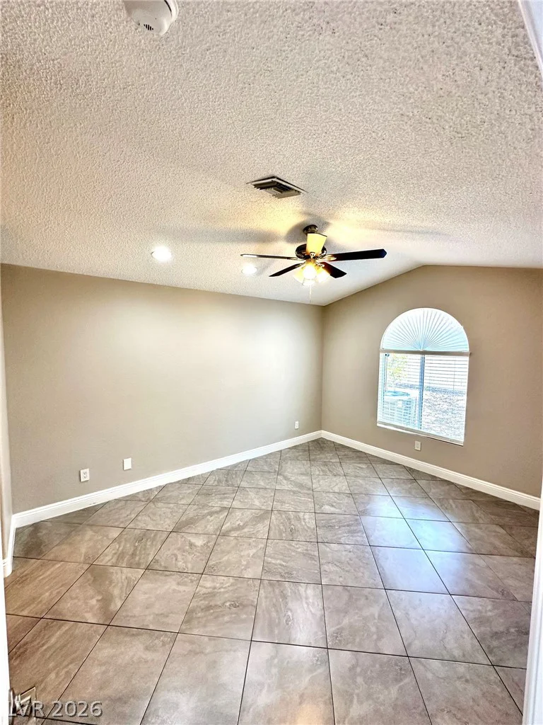 7847 Settlers Ridge, Las Vegas, NV 89145