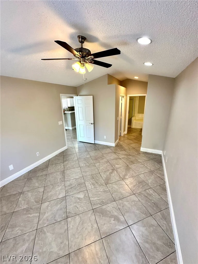 7847 Settlers Ridge, Las Vegas, NV 89145