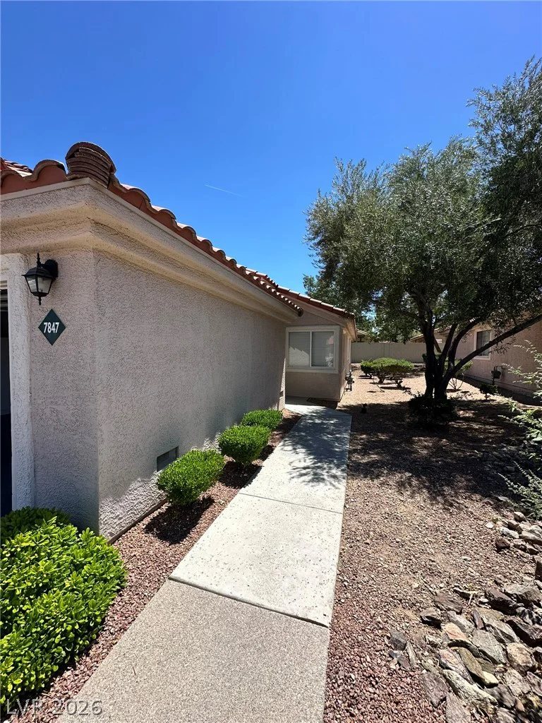 7847 Settlers Ridge, Las Vegas, NV 89145