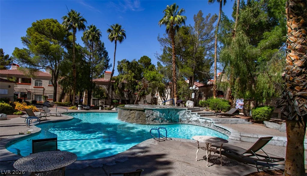 8400 White Eagle, Las Vegas, NV 89145