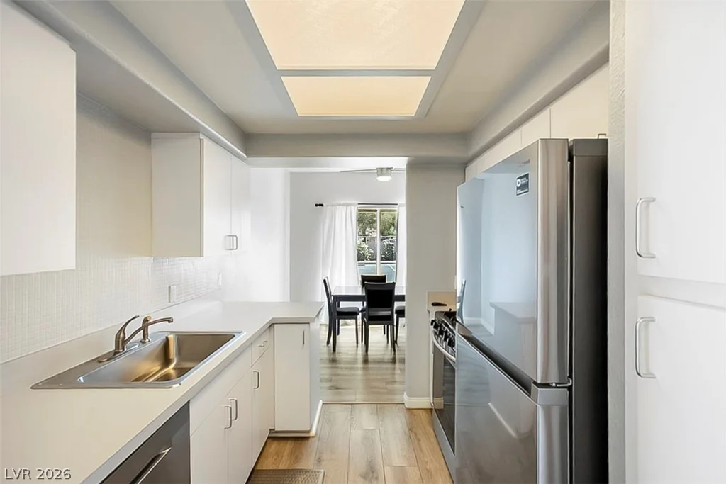 8400 White Eagle, Las Vegas, NV 89145