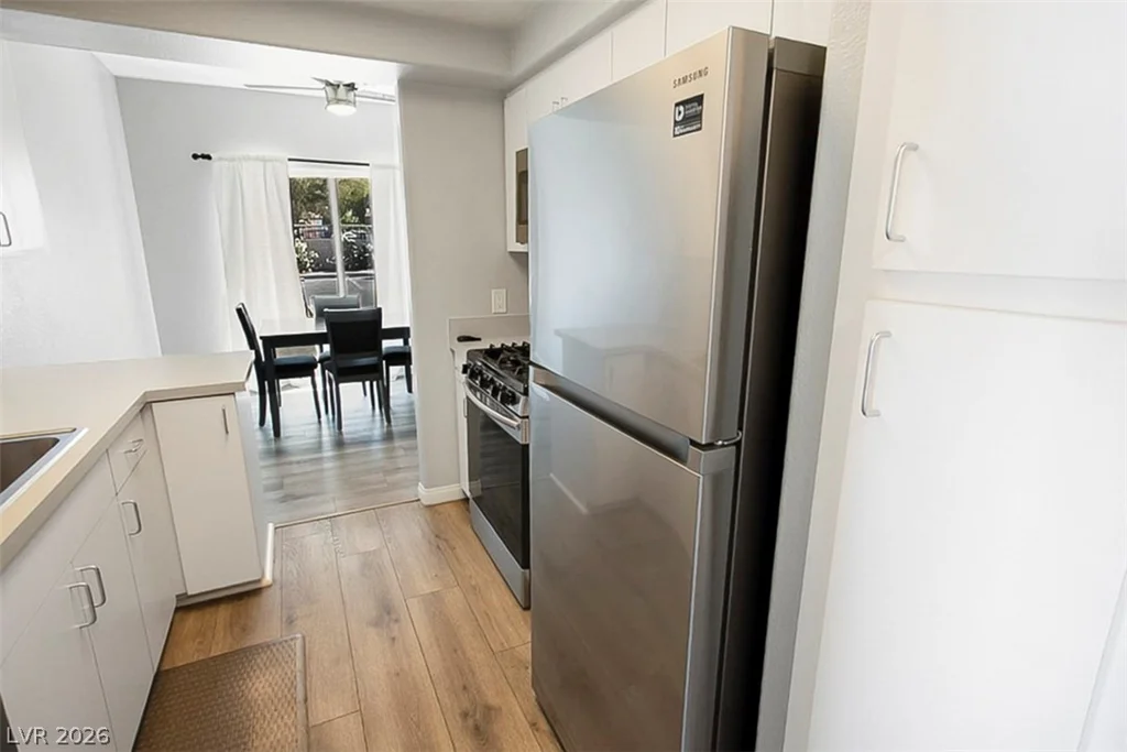 8400 White Eagle, Las Vegas, NV 89145