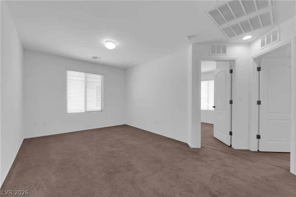 6342 Point Isabel, Las Vegas, NV 89122