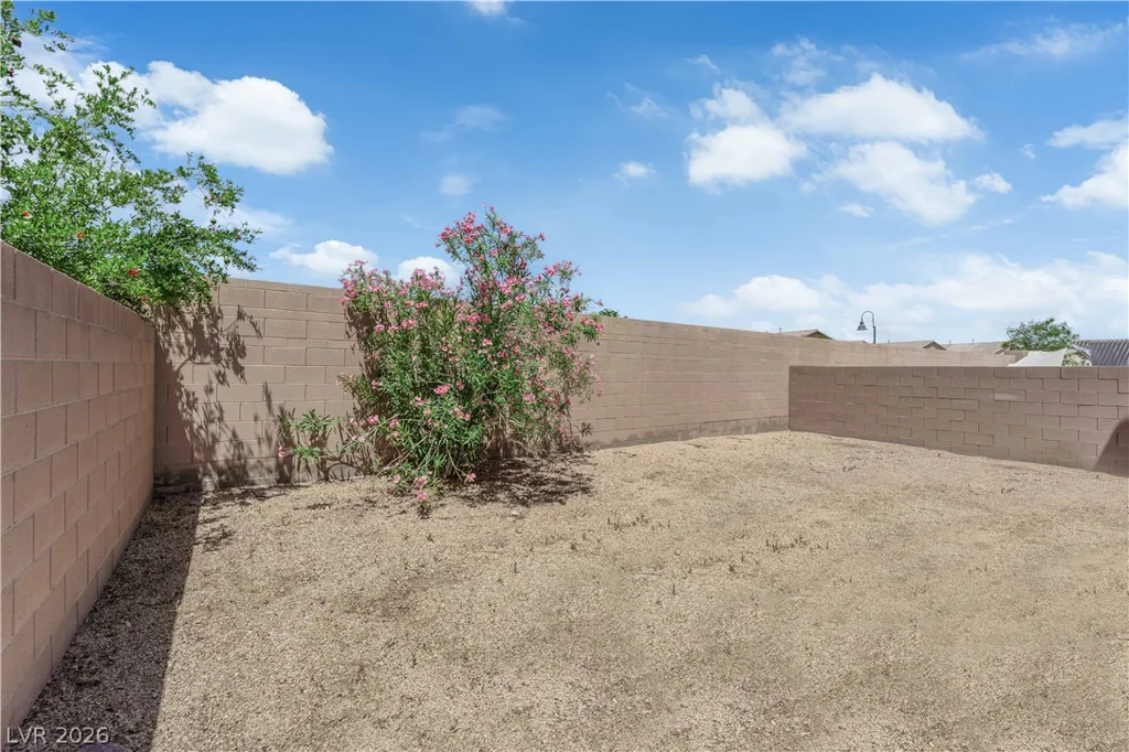 6342 Point Isabel, Las Vegas, NV 89122