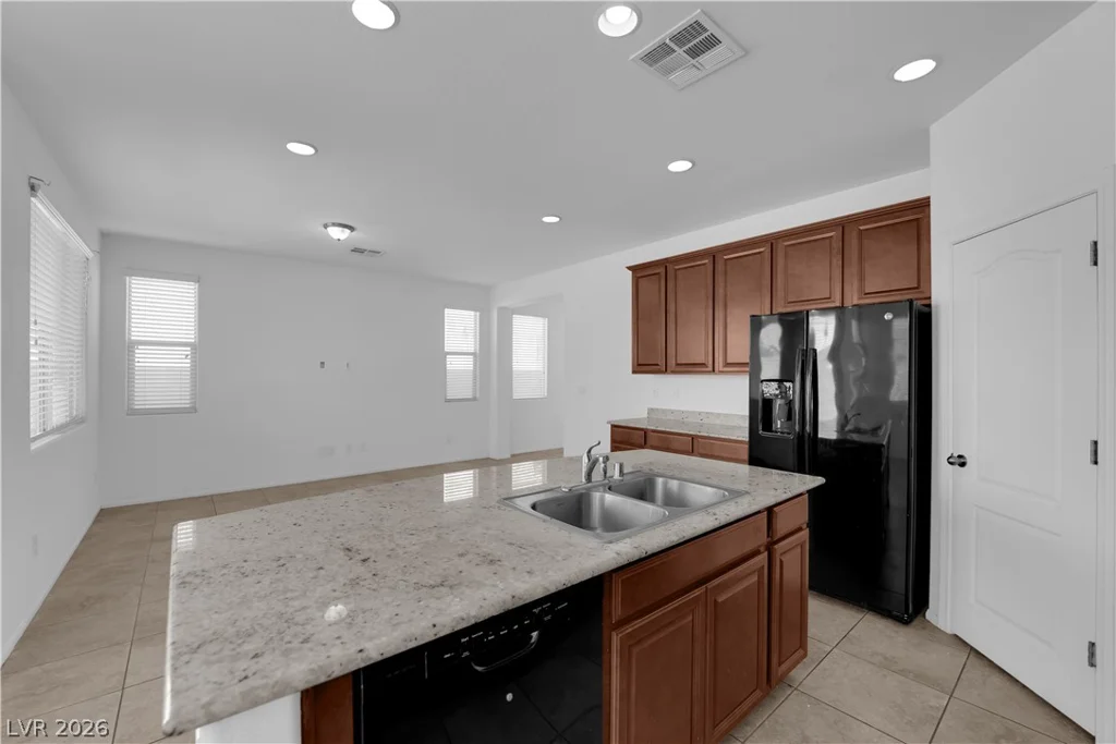 6342 Point Isabel, Las Vegas, NV 89122