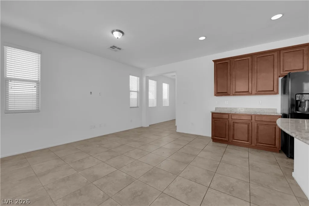 6342 Point Isabel, Las Vegas, NV 89122