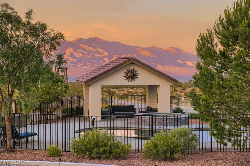 13490 Racel, Las Vegas, NV 89166