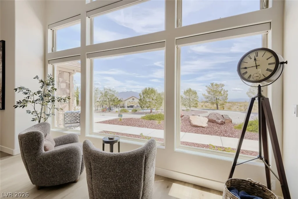 13490 Racel, Las Vegas, NV 89166