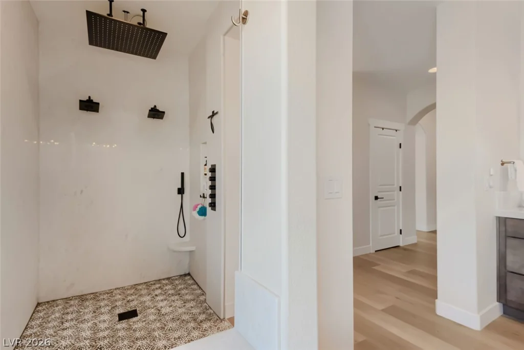 13490 Racel, Las Vegas, NV 89166