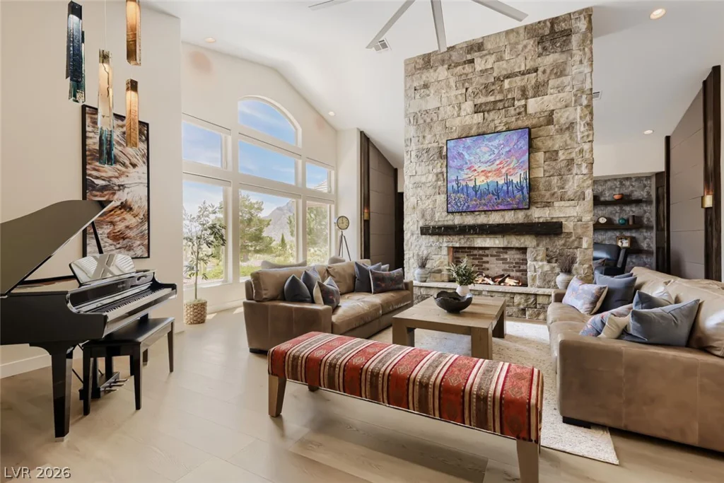 13490 Racel, Las Vegas, NV 89166