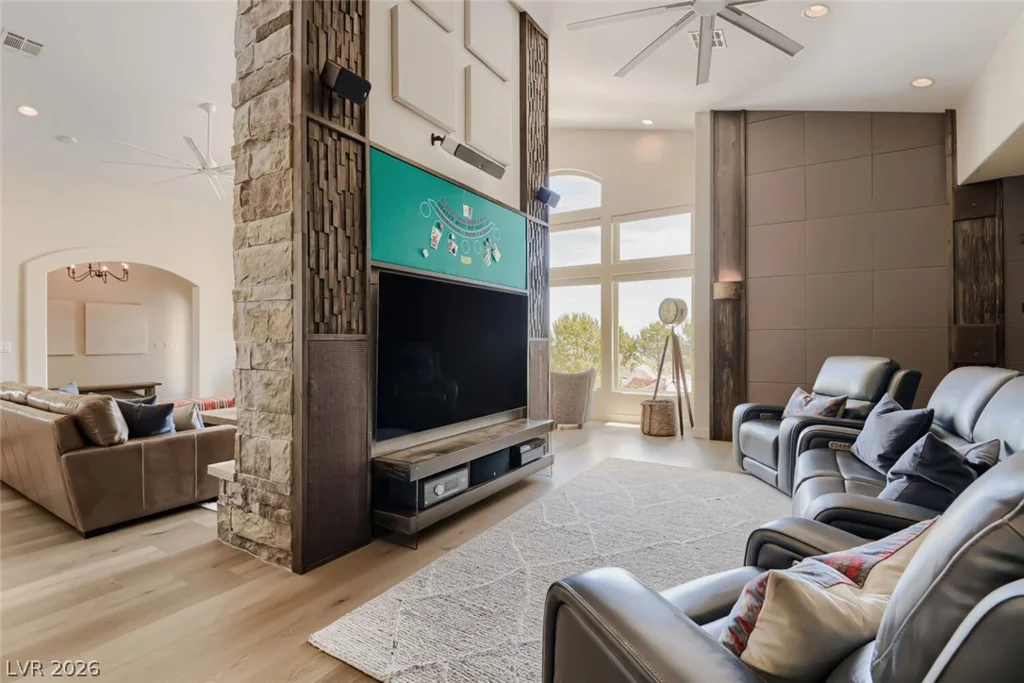 13490 Racel, Las Vegas, NV 89166