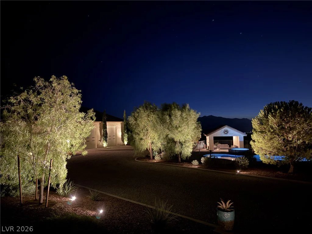 13490 Racel, Las Vegas, NV 89166