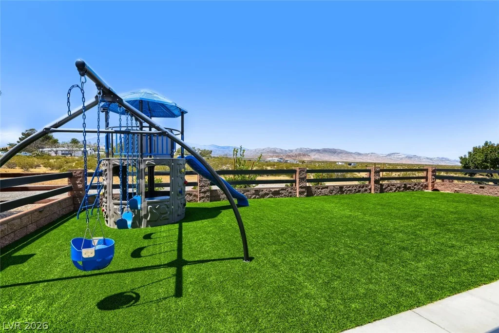 13490 Racel, Las Vegas, NV 89166