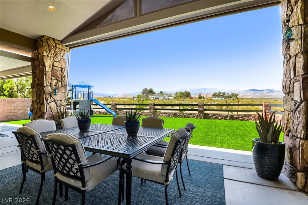 13490 Racel, Las Vegas, NV 89166