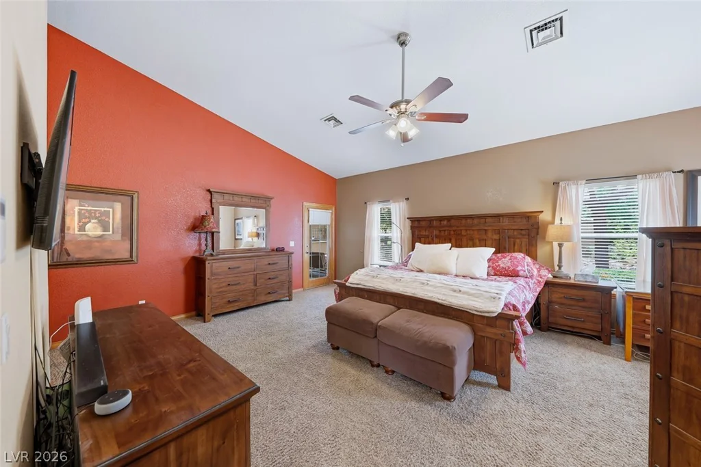 8645 Bright Angel, Las Vegas, NV 89149