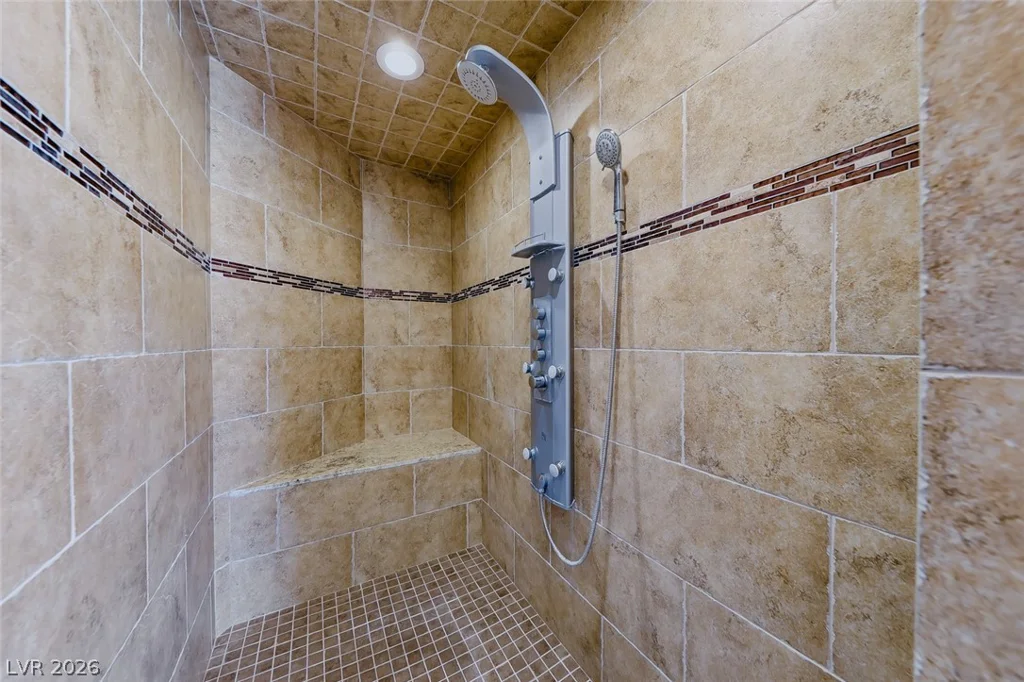 8645 Bright Angel, Las Vegas, NV 89149
