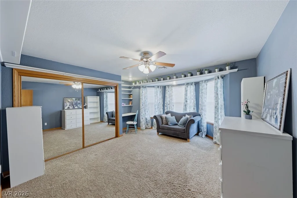 8645 Bright Angel, Las Vegas, NV 89149
