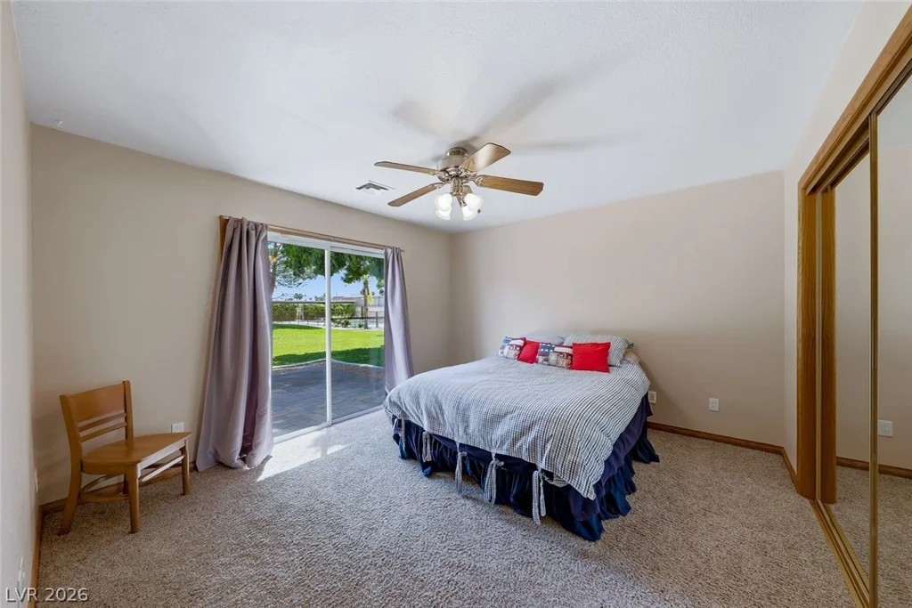 8645 Bright Angel, Las Vegas, NV 89149