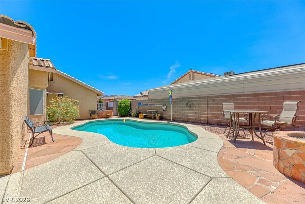 2001 Appaloosa, Henderson, NV 89002