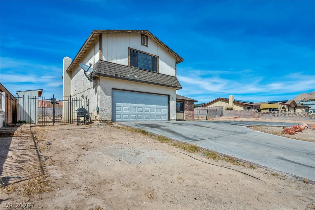 6196 Owens, Las Vegas, NV 89110
