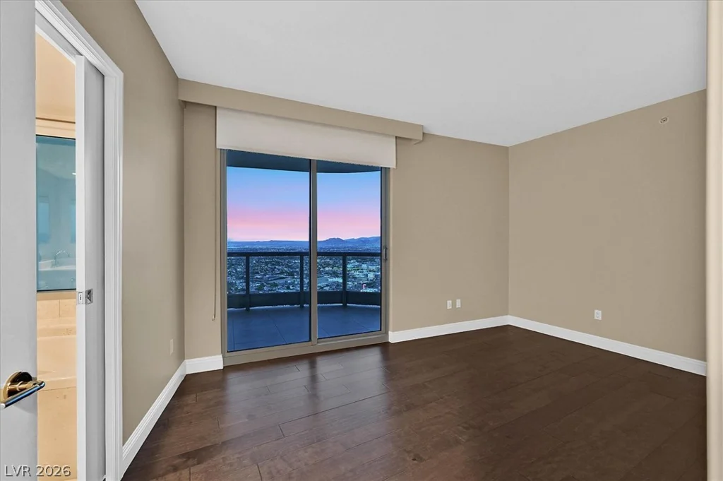 222 Karen, Las Vegas, NV 89109