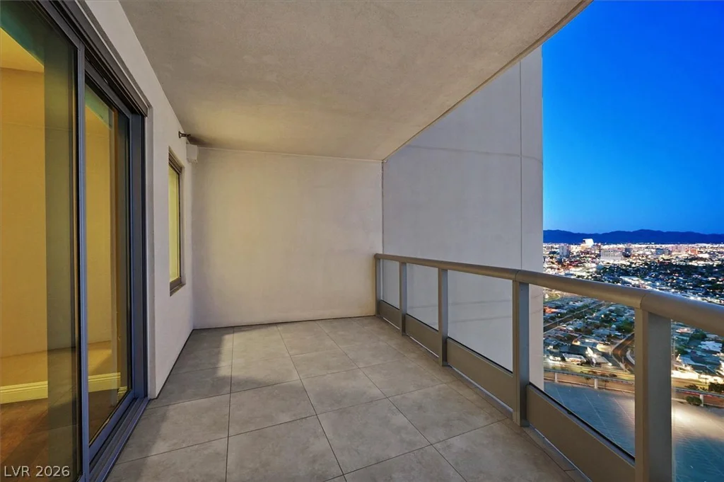 222 Karen, Las Vegas, NV 89109