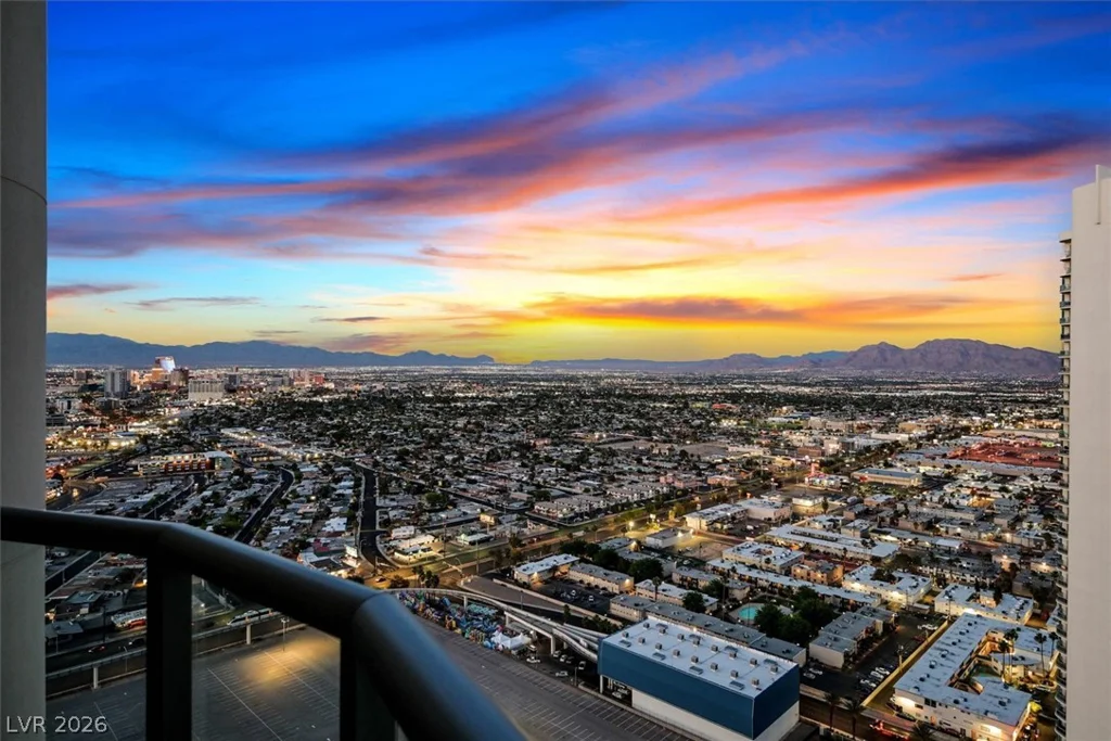 222 Karen, Las Vegas, NV 89109