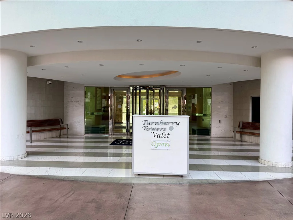 222 Karen, Las Vegas, NV 89109