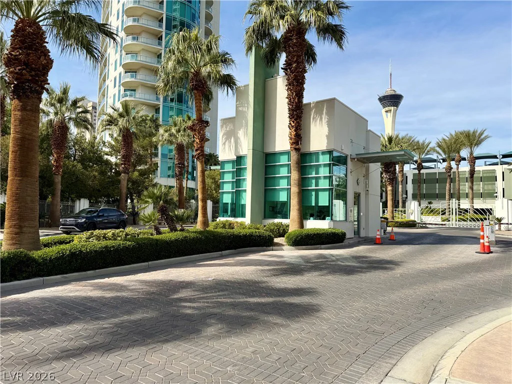222 Karen, Las Vegas, NV 89109