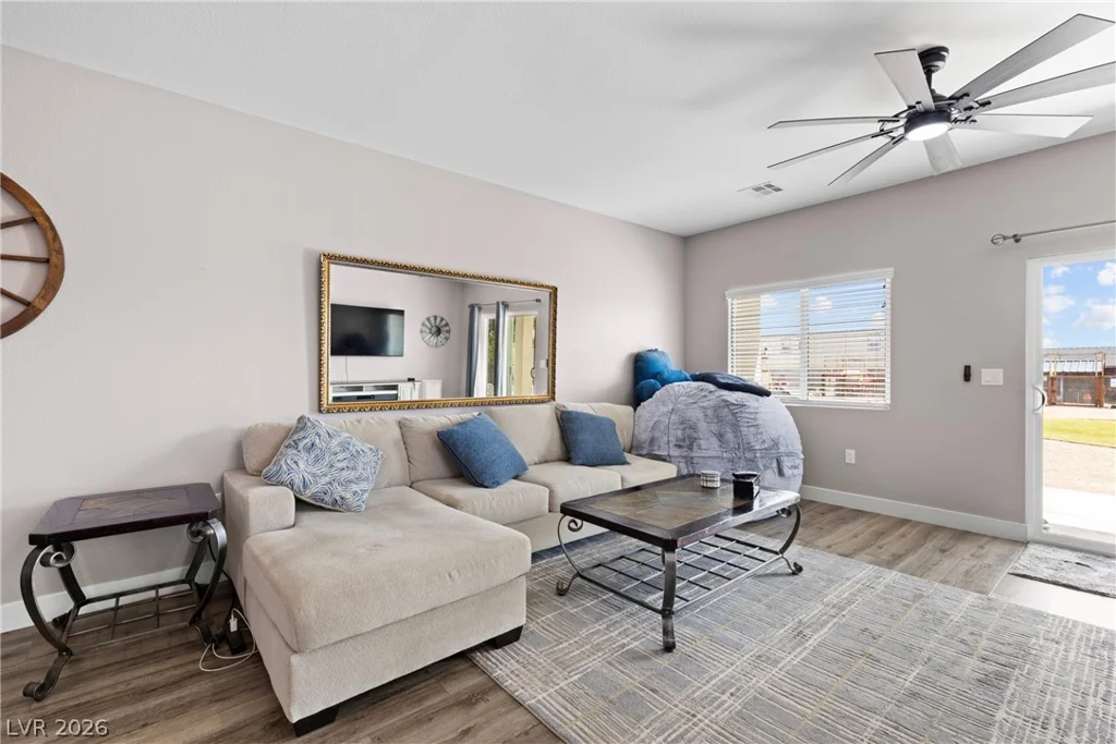 1583 Mazuma, Logandale, NV 89021