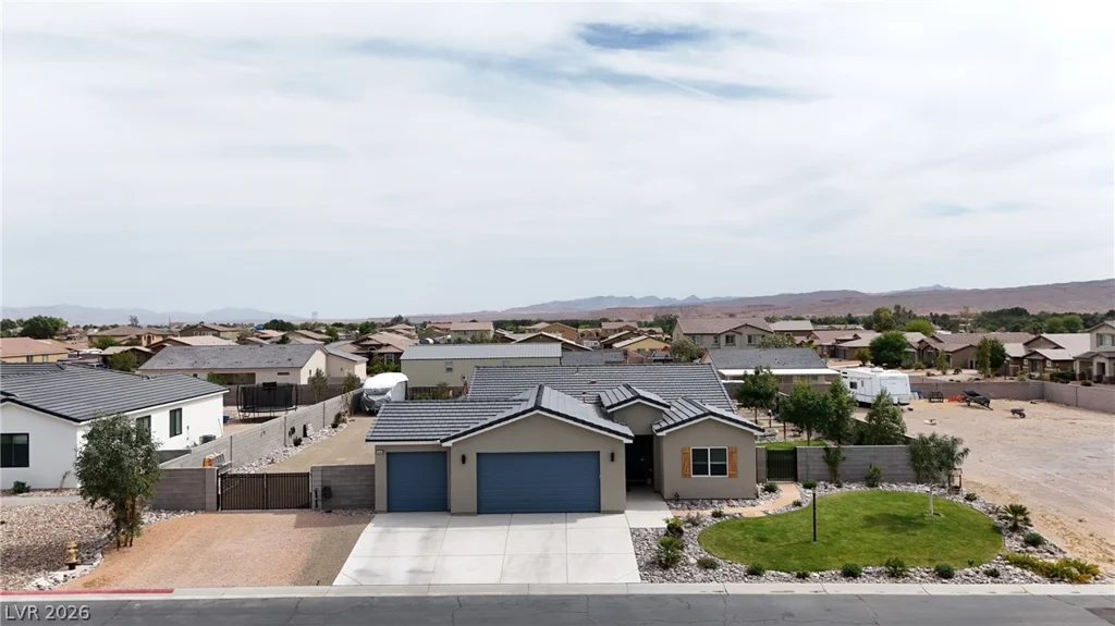 1583 Mazuma, Logandale, NV 89021