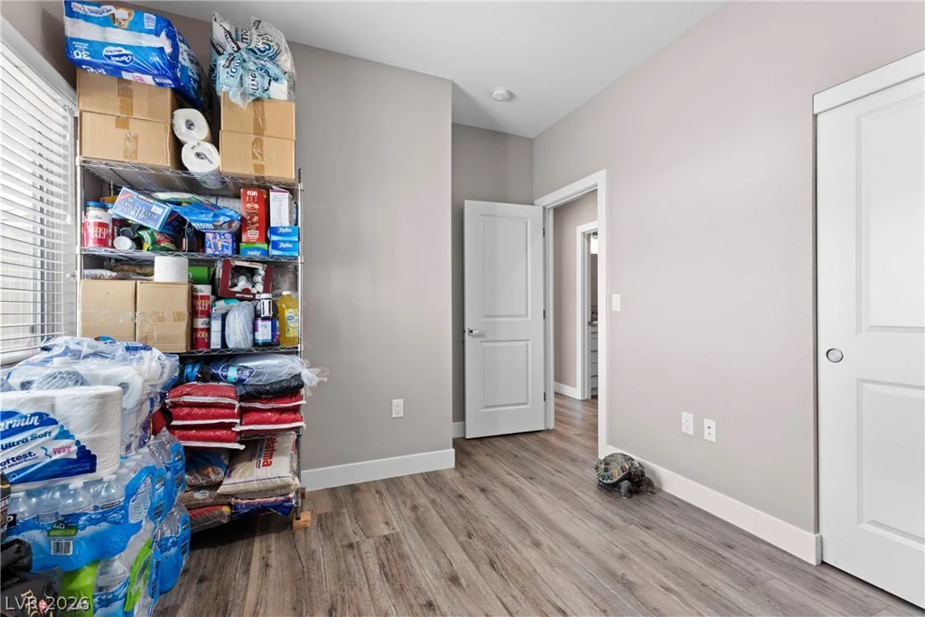 1583 Mazuma, Logandale, NV 89021