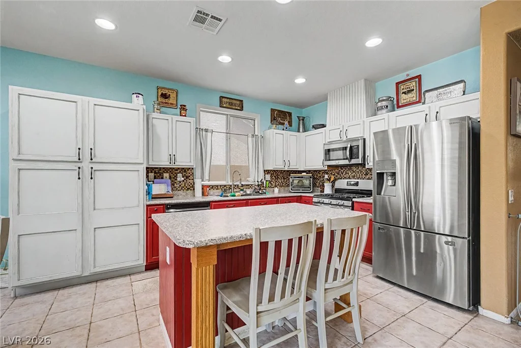 1028 Roaring River, Henderson, NV 89002