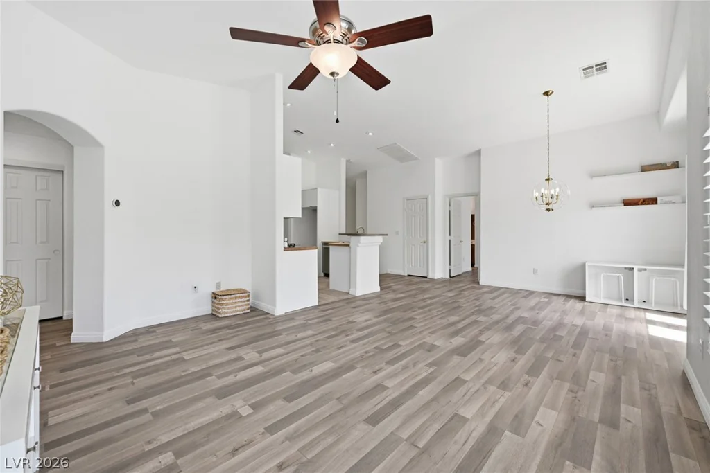 9116 Bushy Tail, Las Vegas, NV 89149