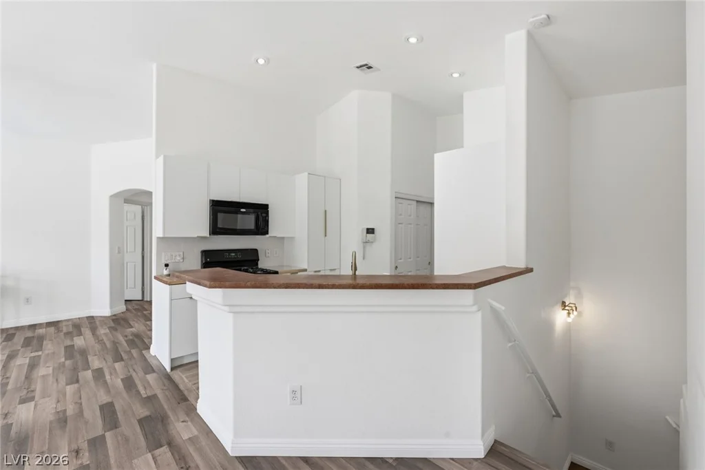 9116 Bushy Tail, Las Vegas, NV 89149