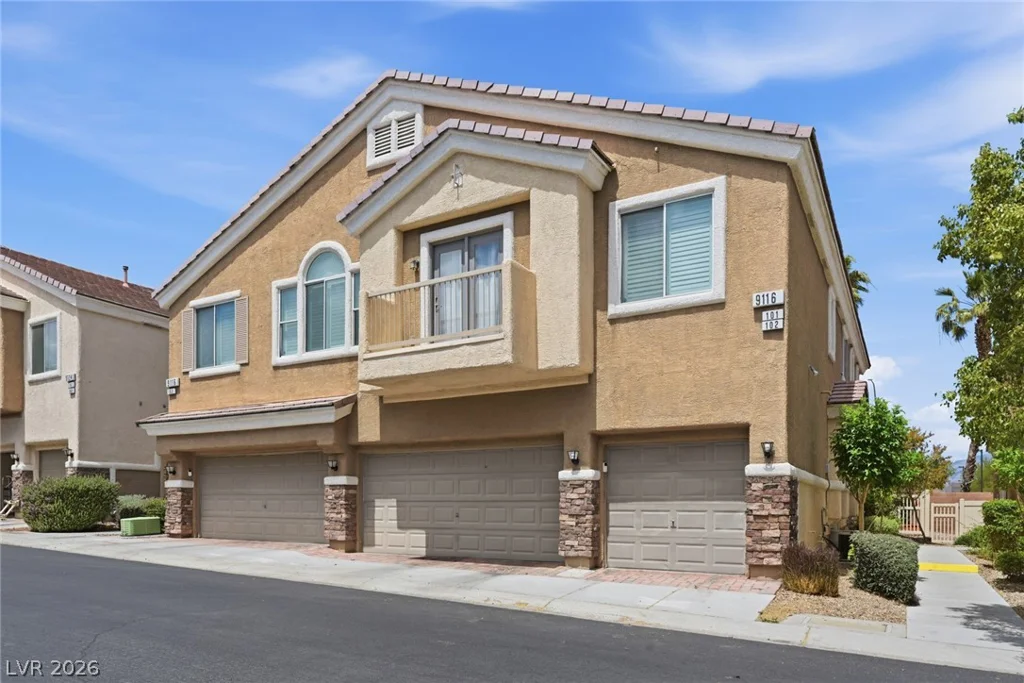 9116 Bushy Tail, Las Vegas, NV 89149