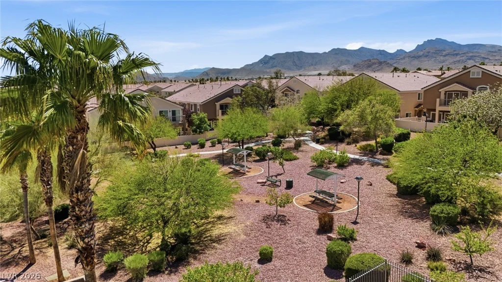 9116 Bushy Tail, Las Vegas, NV 89149