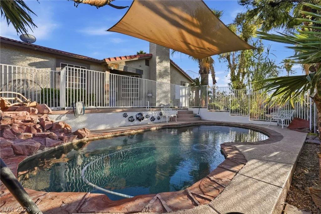 2395 Los Feliz, Las Vegas, NV 89156
