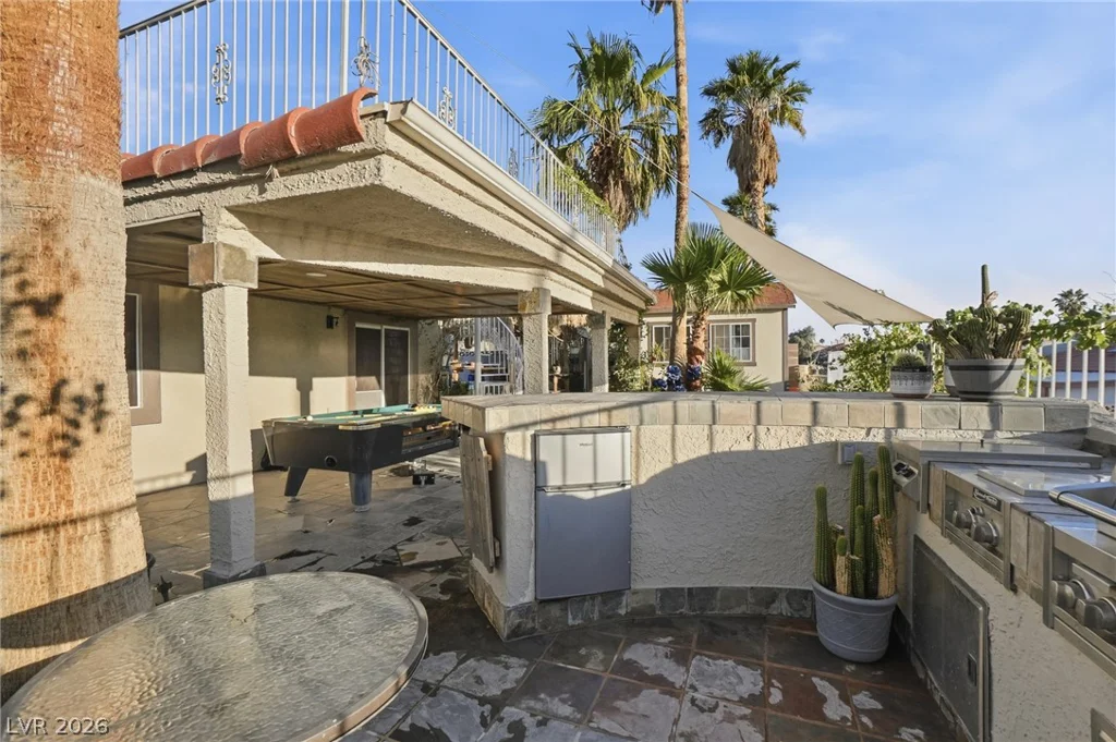 2395 Los Feliz, Las Vegas, NV 89156