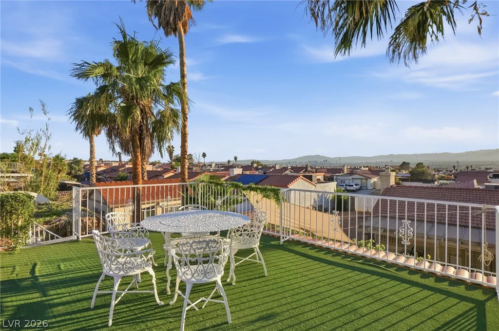 2395 Los Feliz, Las Vegas, NV 89156